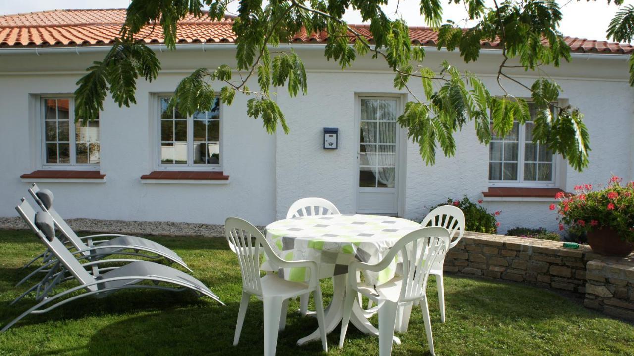 Hotel Chez Bernadou Machecoul Esterno foto